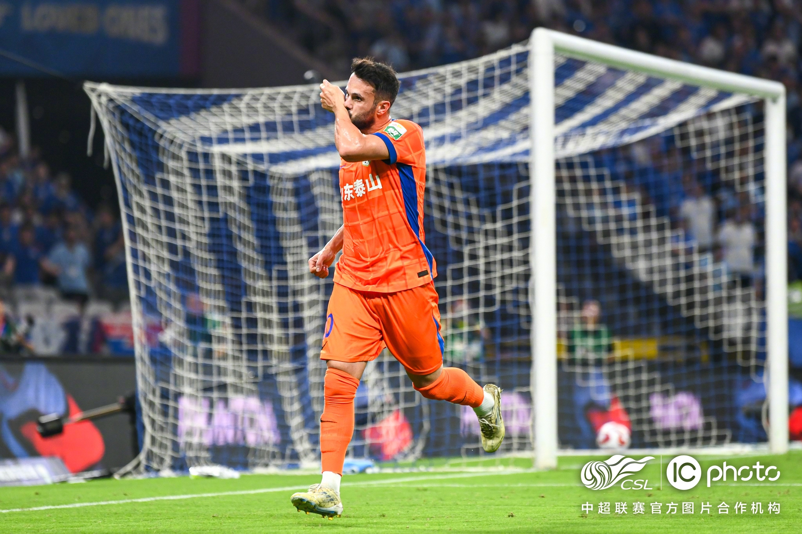 华体会手机版入口-关于山东泰山迎国王杯关键赛，赛前伤情更新，态度坚定，赛季目标并未改变的信息